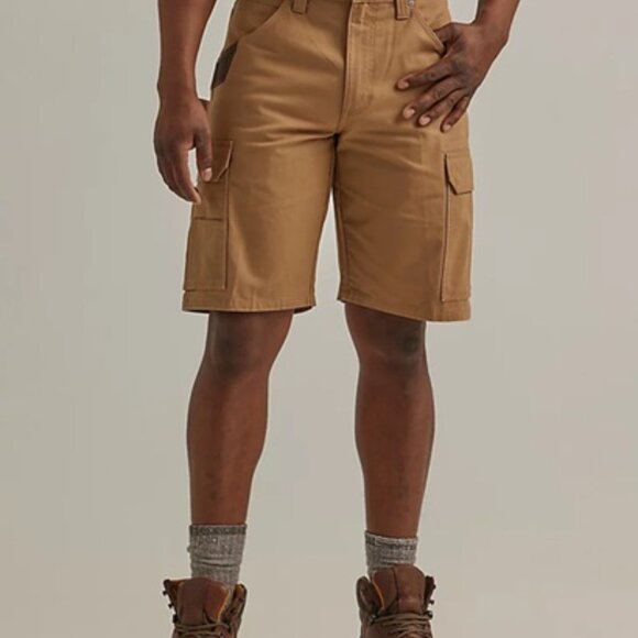 Wrangler Workwear Ranger Rawhide Cargo Shorts NWT Size 36 - Picture 1 of 10